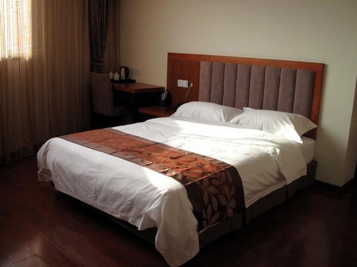 318 Express Motel Xichang Экстерьер фото