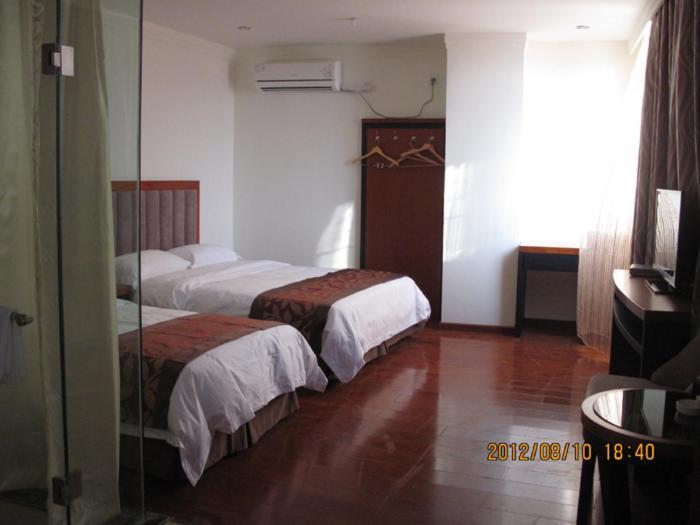 318 Express Motel Xichang Экстерьер фото